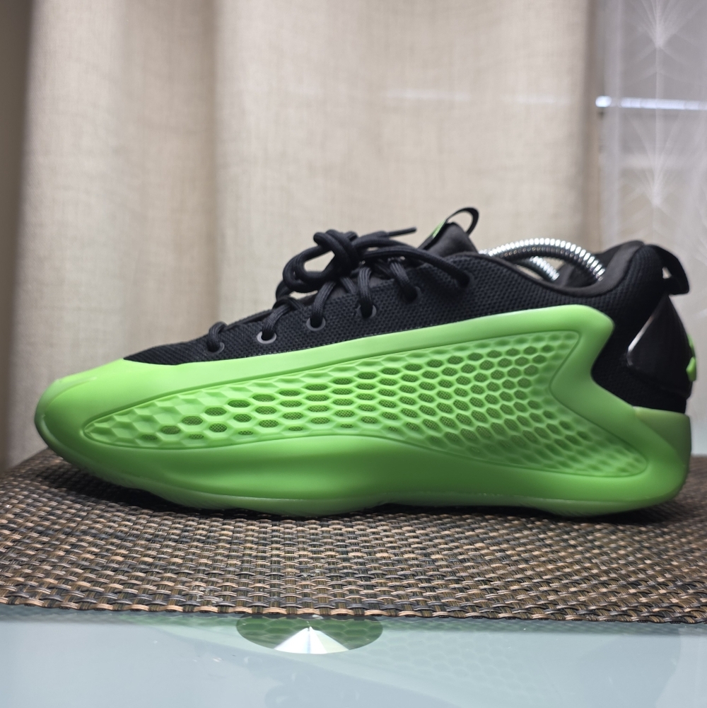 AE 1 Low 'Lucid Lime'